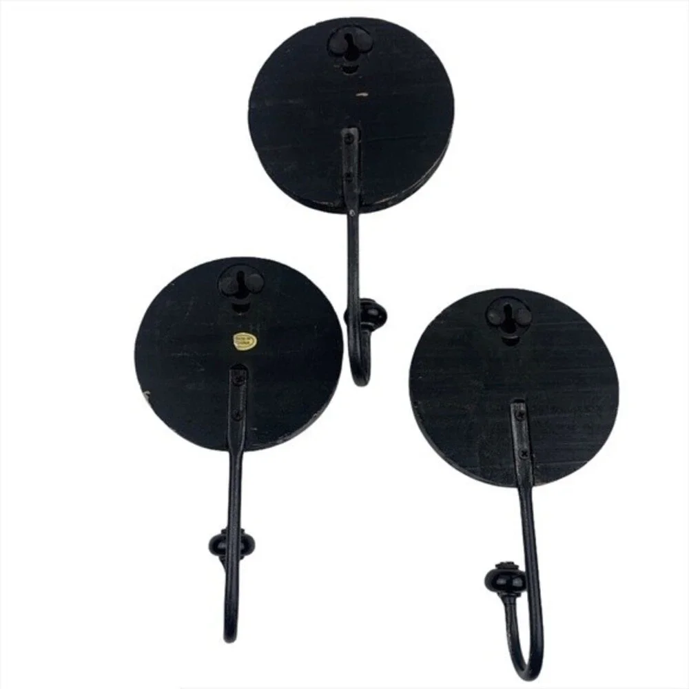 Wine Barrel Themed Wall Hanging Hooks Distressed Vintage Looking Rustic Set of 3
